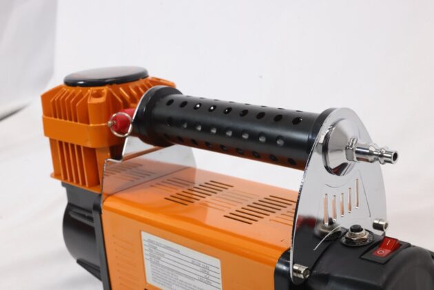 M.E.S.A. - 5.65 CFM Portable Air Compressor - Image 5